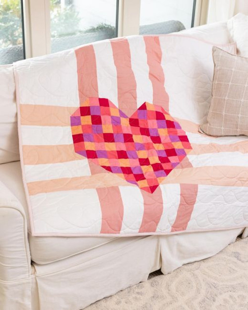 pq11835-go_-heart-weave-throw-quilt_lifestyle_web