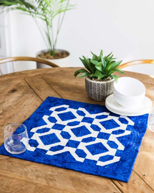 pq11809-go-chain-reaction-table-topper_lifestyle_web