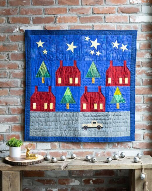 pq11928-stars-and-school-houses-wall-hanging_lifestyle_web