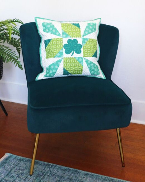 pq12119-shamrock-swirl-pillow-lifestyle-web
