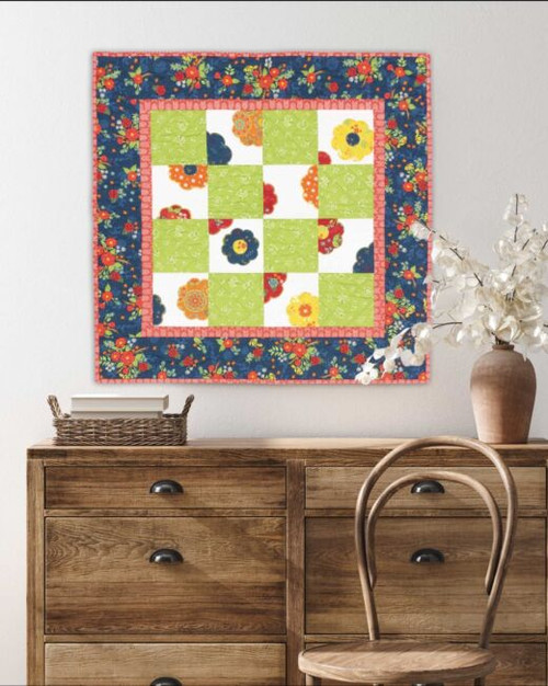 pq12114-peek-a-bloom-wall-hanging_lifestyle_web