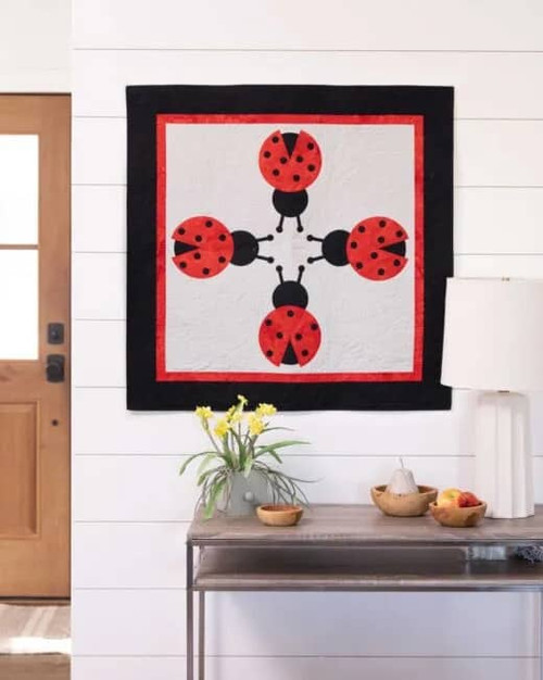 go! lady bugs wall hanging pattern