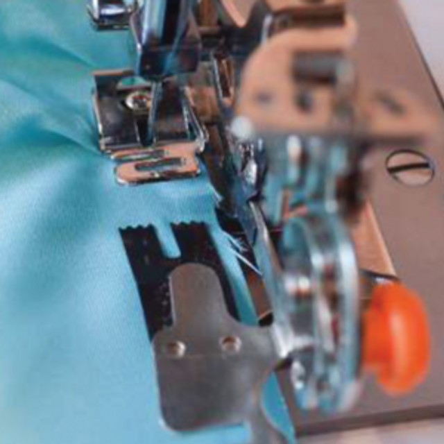 How to use the Ruffler Foot SINGER®