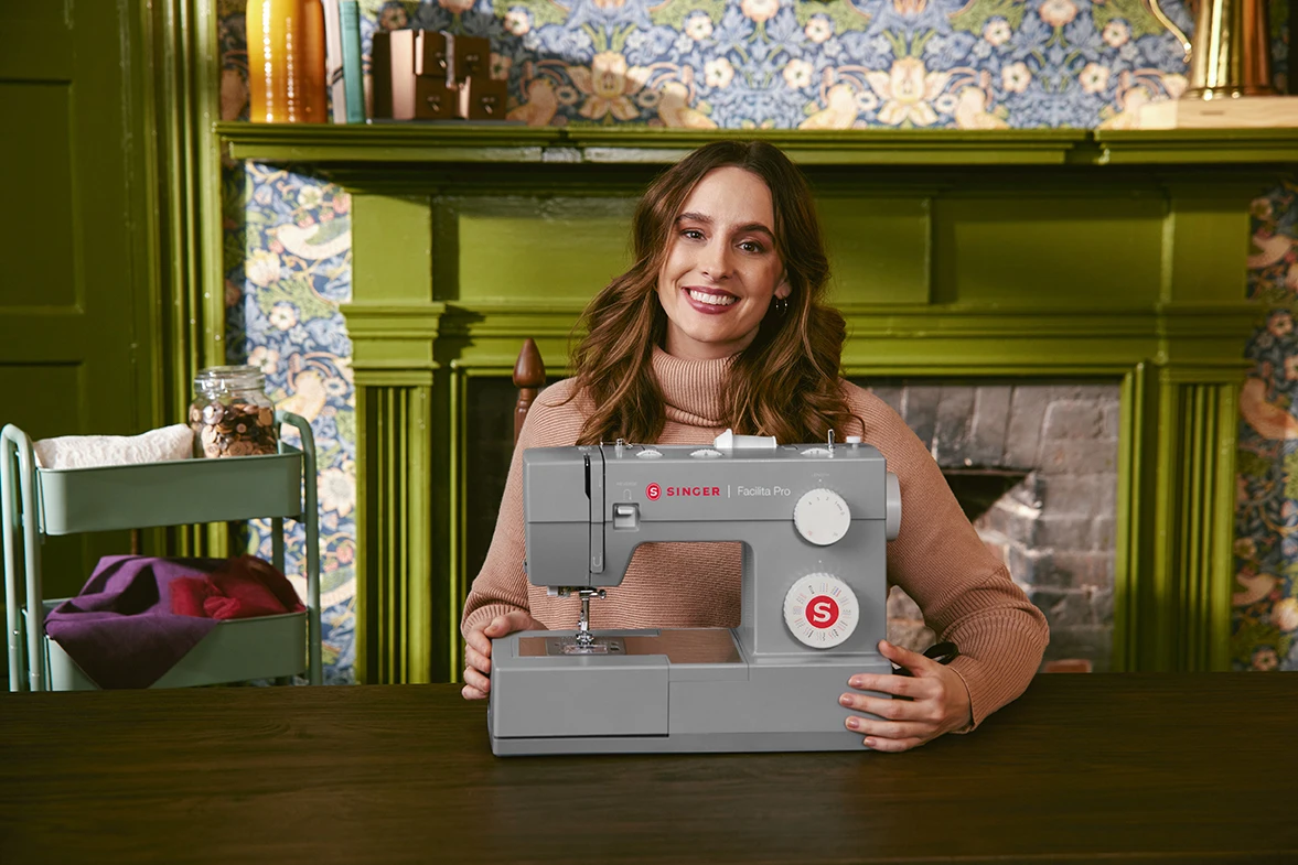 Heavy-Duty-Sewing-Machine