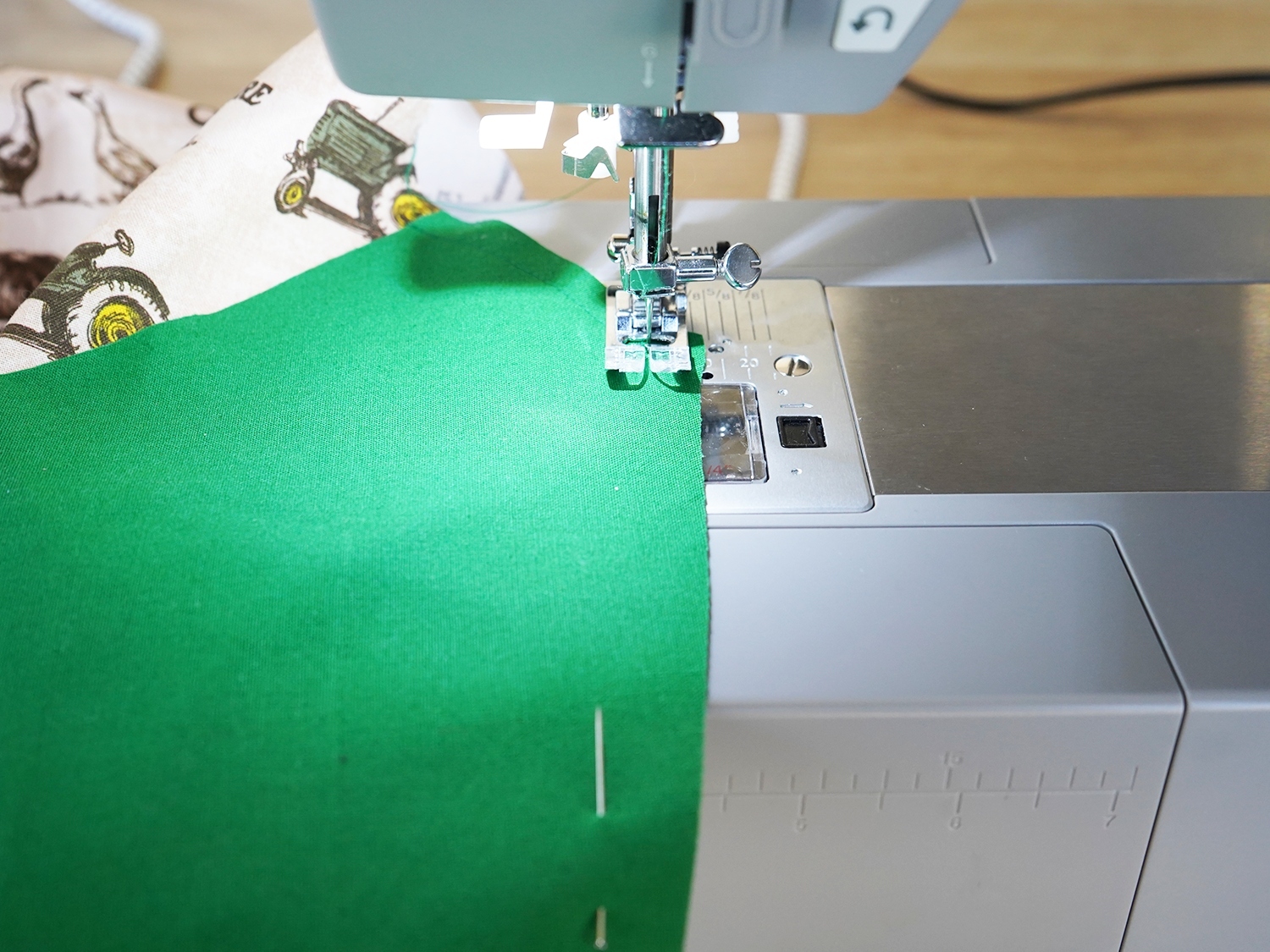 stiching-lining