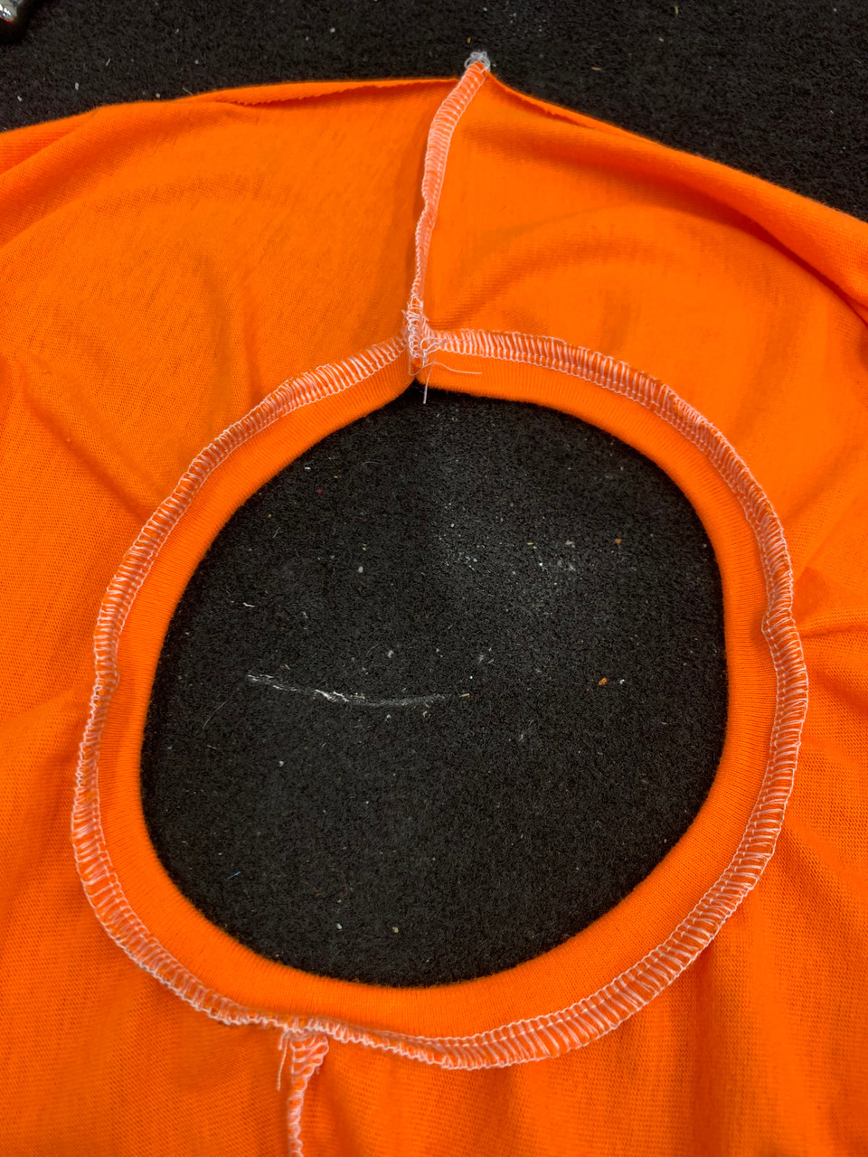 closing neckband