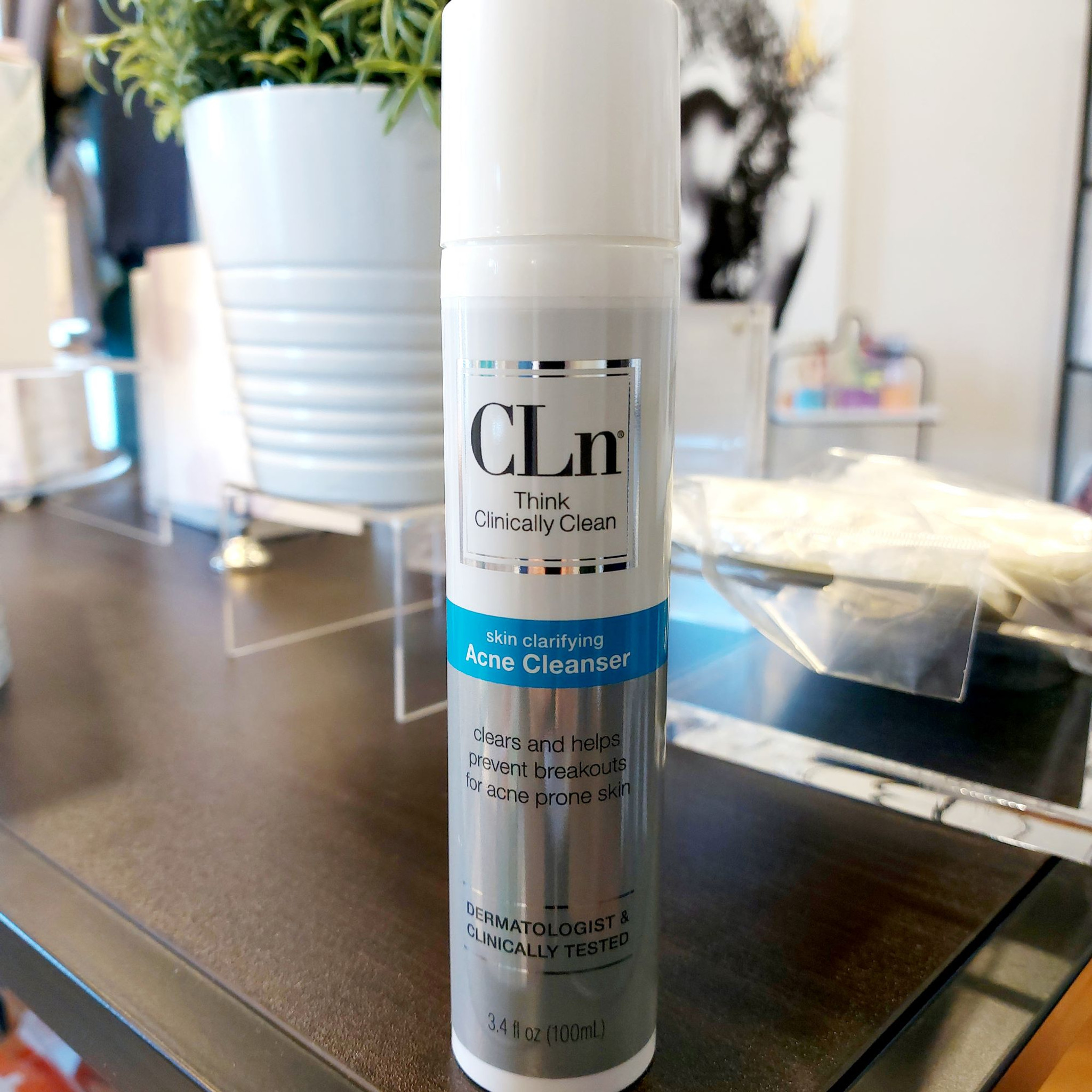 CLn®Acne Cleanser, Recommended by over 7,000 dermatologists & doctors  internationally, Fragrance Free