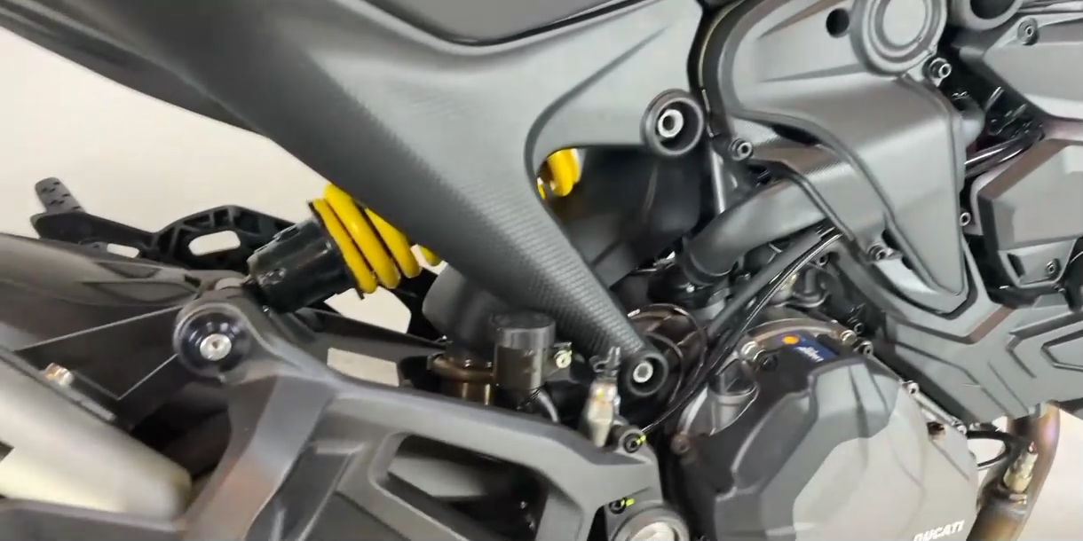 DUCATI MONSTER M 937 2021-2024 IXIL RC2 XTREM S/O EXHAUST - CD5246RC