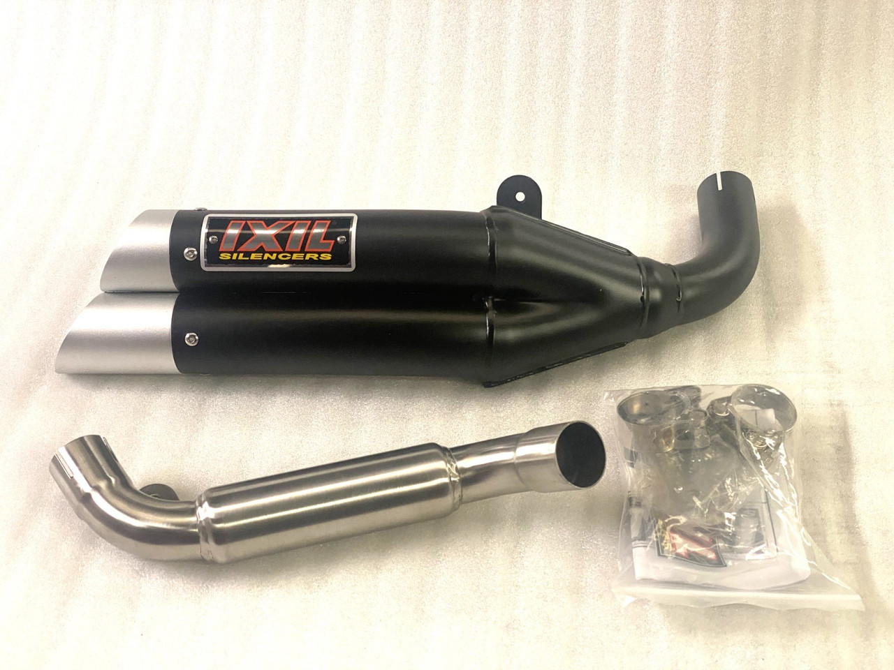 IXIL L3X BLACK slip-on 3/4 exhaust KTM Duke 125 200 2011-2015 - product photo 2