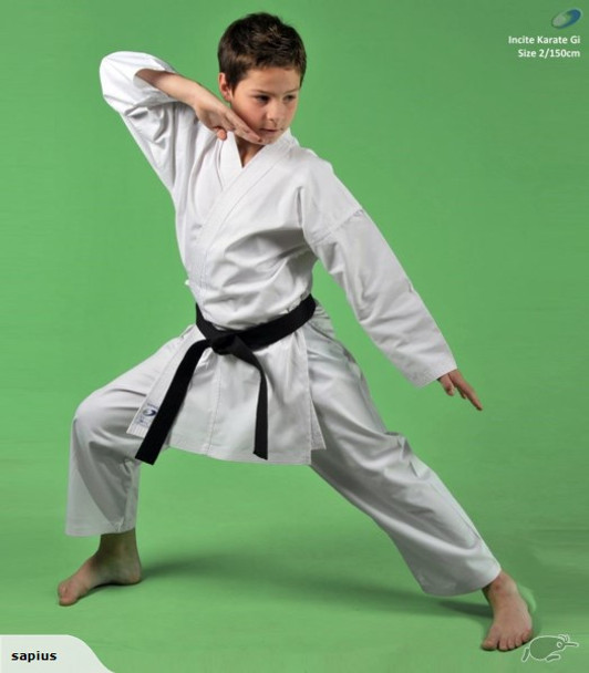 Sapius Incite 8oz Karate Uniform - 7/200cm