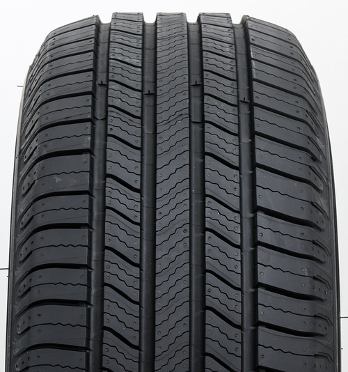 Michelin DEFENDER 2 CUV 235/40R19 96V XL