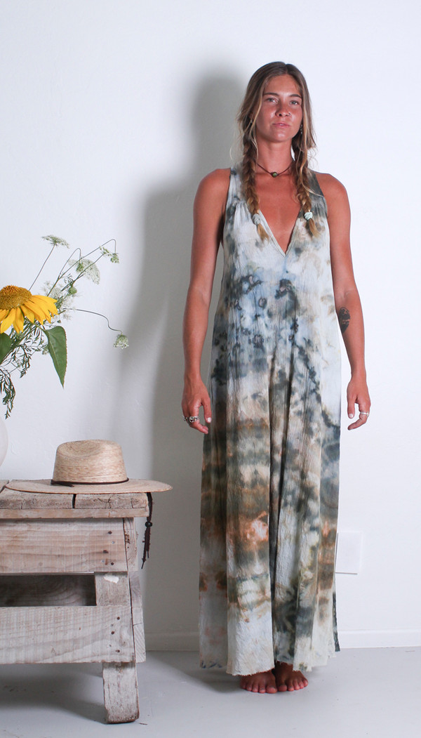 GAUZE DEEP V DRESS NIGHT WASH WALNUT TIE DYE