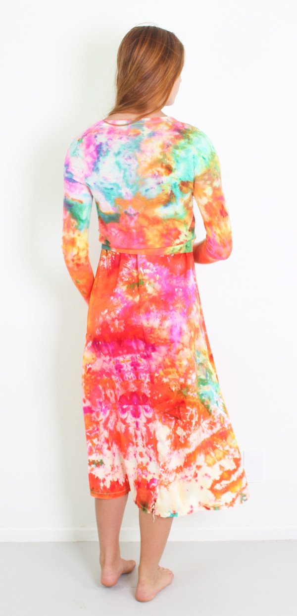 MERINO WOOL CREW CROP BUTTON CARDI DIVA