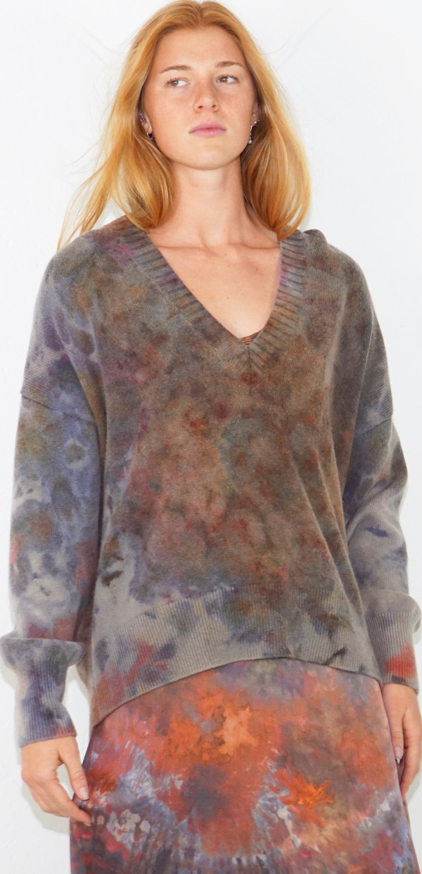 MERINO WOOL DEEP V BOYFRIEND SWEATER FALL LEAVES