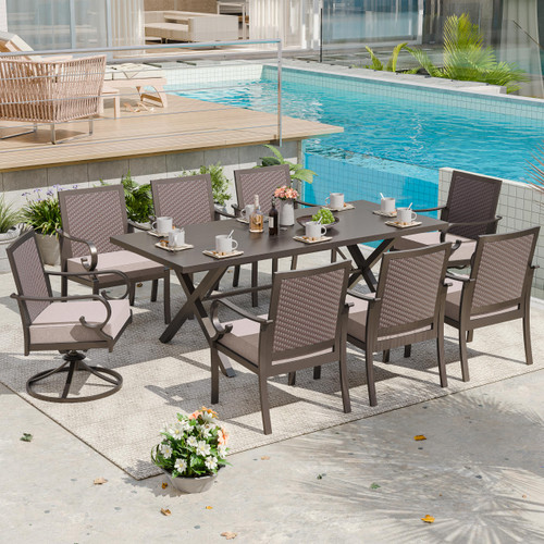 Delnavik Patio Dining Set