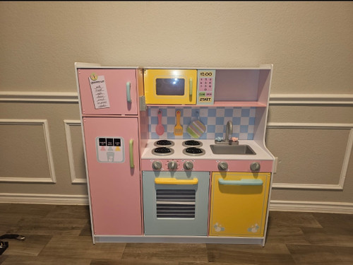 Kidkraft Kids Large Pastel Play Kitchen assembled by a HandyBuddy expert in Lancaster, TX · Dec 2024