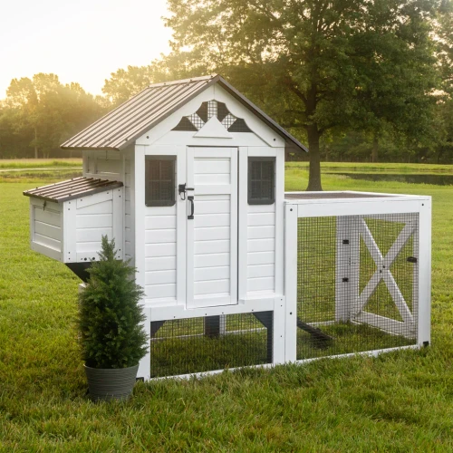 Backyard Discovery Cedar Roost White Chicken Coop