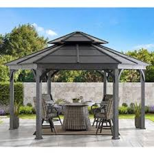 Ashland Hexagon Gazebo Installation