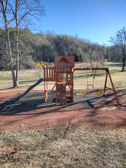 Gorilla Playsets Captains Fort Swing Set installed by a HandyBuddy expert in Franklin, NC · Dec 2023