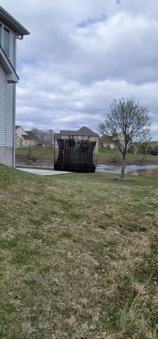 Vuly Thunder Pro Trampoline assembled by a HandyBuddy expert in Brooklyn Park, MN · Apr 2024
