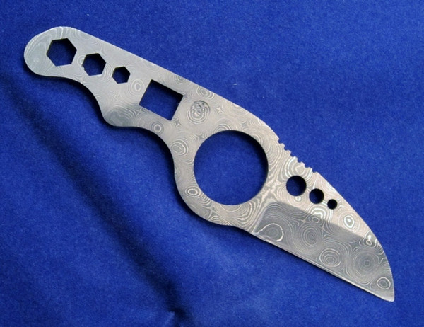 Lacy Smith - Damascus Neck Knife - SK0139-FLS