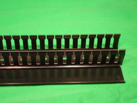 Slotted Finger Wire Duct 2"x2"x6'6" Includes Cover Black