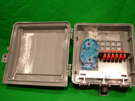 Outdoor Fiber Distribution Box with 12 ST MM and Splice Tray