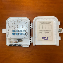 16 Fiber LC UPC SM UV Weather Resistant FTTH Outdoor Wall or Pole Mount