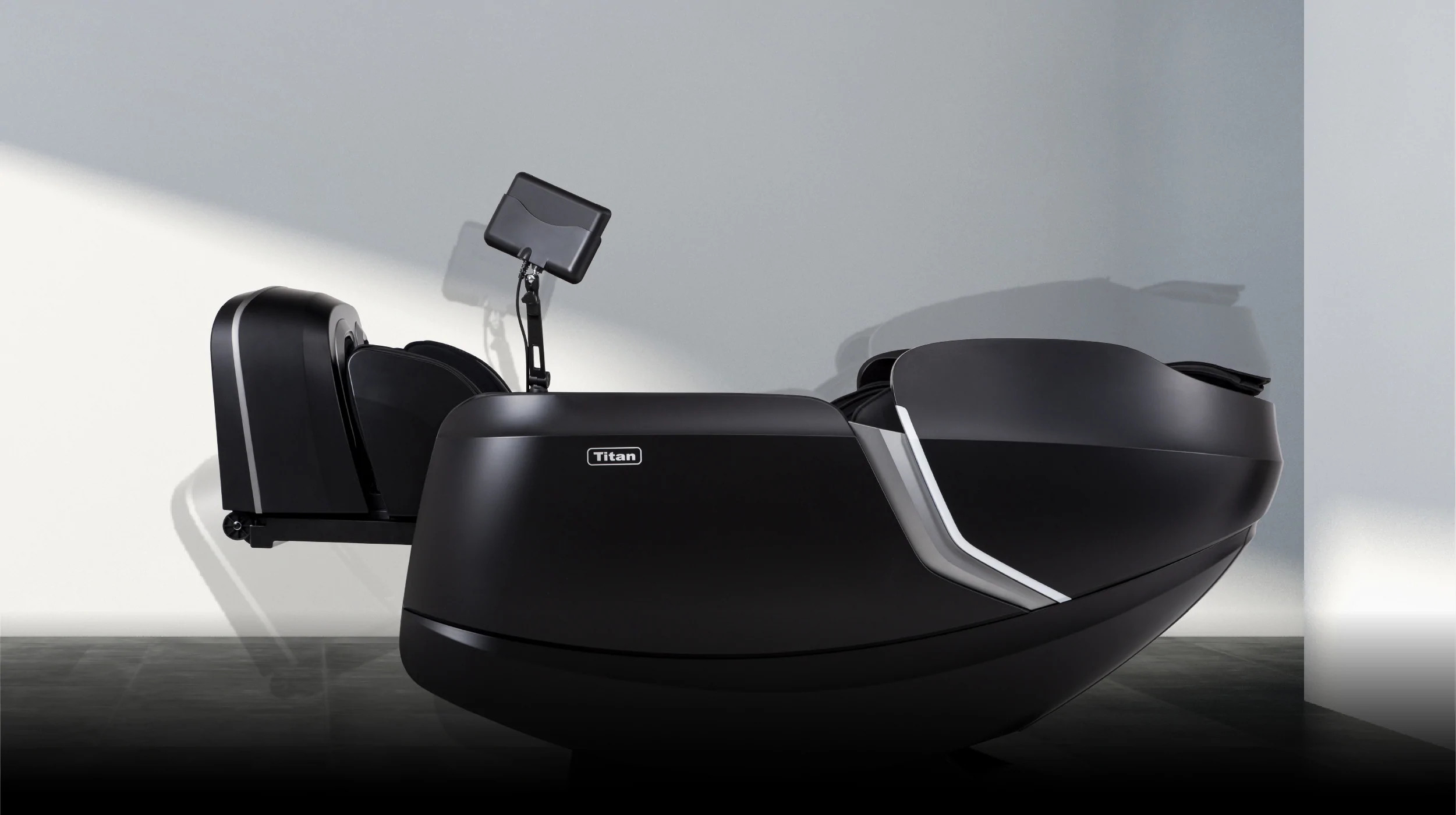 Titan Pro Vigor 4D Full Body Massage Chair, Zero gravity