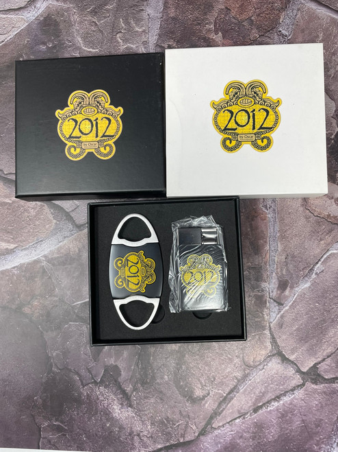 Oscar Valladares 2012 Ed. Cigar Cutter and Lighter Gift Set