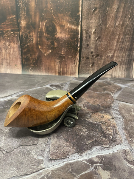 Becker Large Horn Made In Italy Pipe — Unsmoked