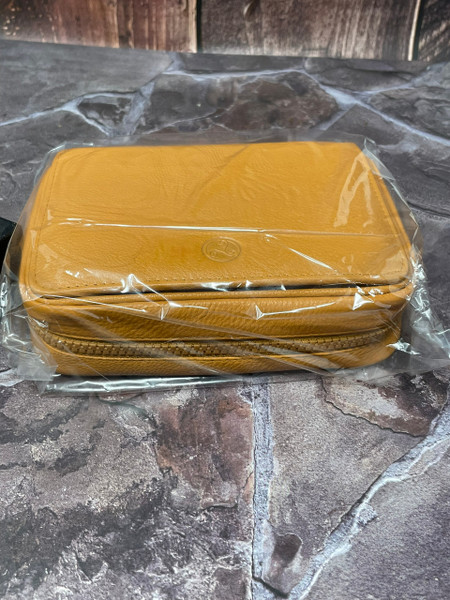  Rattray's Barley PB2 Natural 3 Pipe Leather Bag 