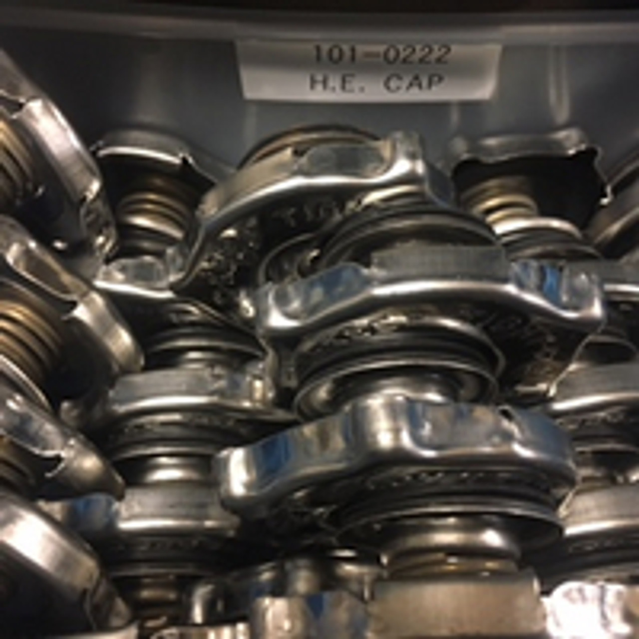 101-0222 CAP, HE MANIFOLD