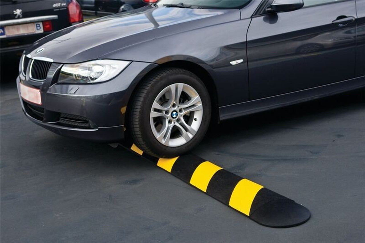 CHECKERS 6' Easy Rider® Speed Bump 