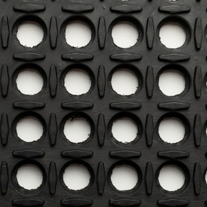 NOTRAX Drainage Anti-Fatigue Mat Cushion-Tred™ 3X5 Black- 543S0035BL