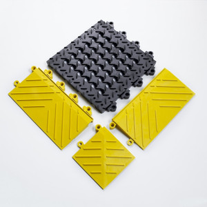 NOTRAX Interlocking Drainage Mat Diamond Flex-Lok™ 30X72 Black/Yellow