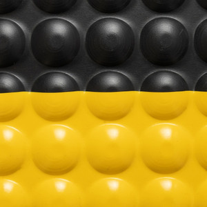 NOTRAX Anti-Fatigue Mat Bubble Trax® Ultra™ 2X75 Black/Yellow - 782R0024BY