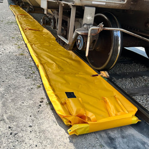 ENPAC Railcar Track Pan Pellet Berm, Yellow