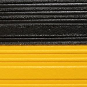 NOTRAX Anti-Fatigue Mats Airug® 5/8" x 3'x 12' Black/Yellow -410S5312BY