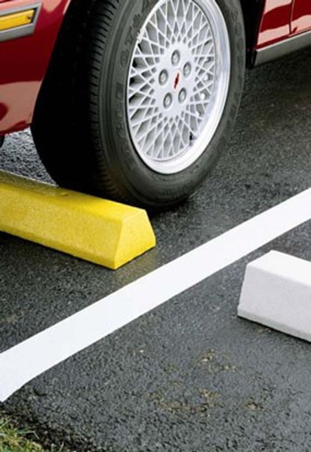 Innoplast 6' Plastic Parking Block Standard 72"x6"x4", includes lag bolts (concrete app) or spikes (asphalt app)