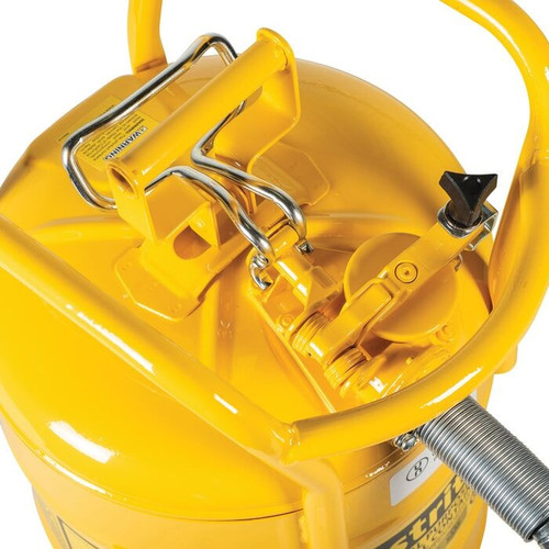 JUSTRITE 5 Gallon, 1" Metal Hose, Roll Bars, DOT Transport Steel Safety Can for Diesel, Type II, Accuflow™, Yellow - 7350230
