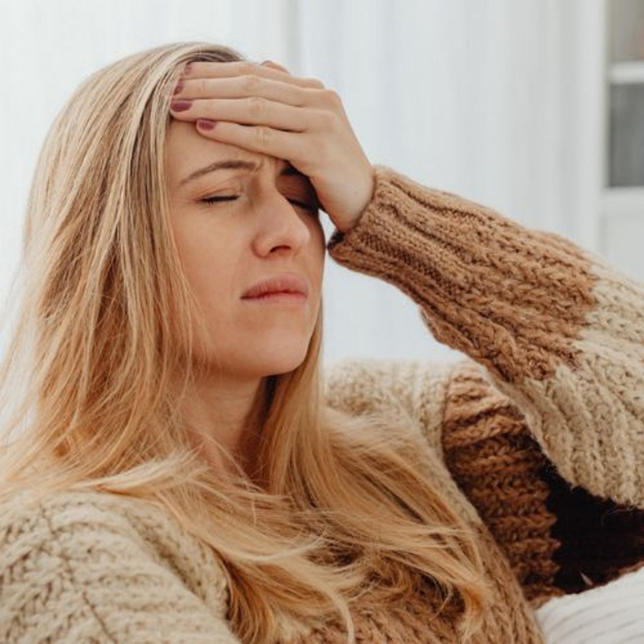 HEADACHES AND MASSAGE THERAPY (4 CEUS) HEADACHES AND MASSAGE THERAPY (4 CEUS)