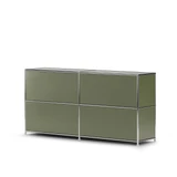 Cubox Sideboard mit 2 Ebenen und 2 Klappen in Olivgrün, Schrägansicht von hinten freigestellt auf weißem Hintergrund