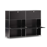 Cubox Sideboard mit 3 Ebenen und 4 Klappen in Schwarz mit zwei geöffneten Klappen als Ablage, Schrägansicht freigestellt auf weißem Hintergrund