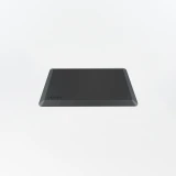 ofinto Ergonomische Stehmatte Schwarz - Schrägansicht der schwarzen Anti-Ermüdungsmatte mit ofinto Logo für Stehschreibtische auf hellem Hintergrund