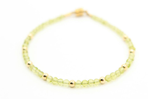 14K Gold Peridot Bracelet 082223