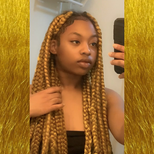 Chloe wearing braids in 144 Gold, 30/144 Honey Moon, and Goldie