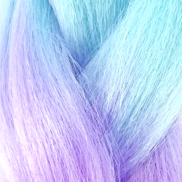 Close-up of the transition from blue to purple for IKS Glow Yaki Braid, Antarcti-Cutie