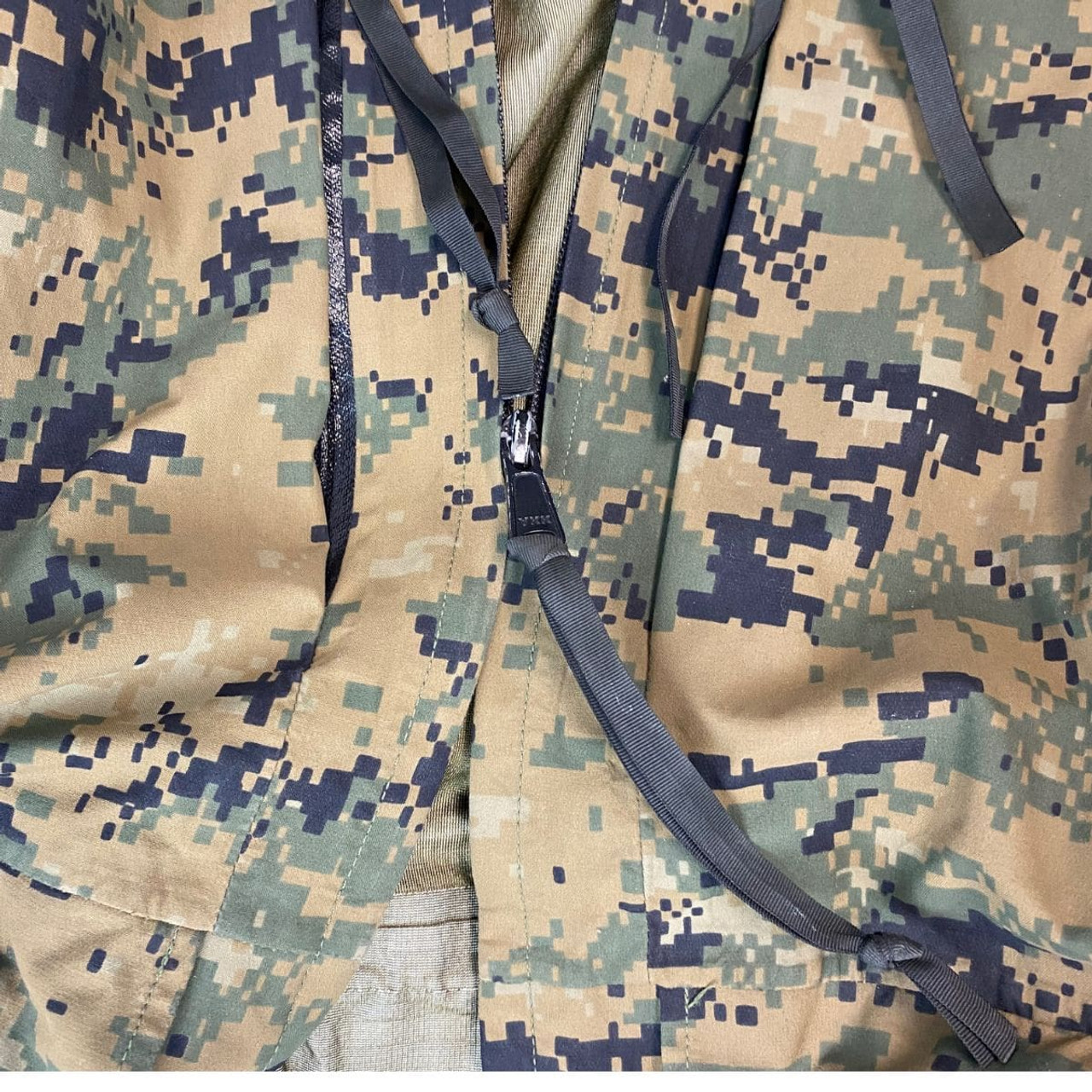 Gore tex Lightweight Exposure USMC Level 6 Desert MARPAT Jacket  Pants  Kit size LR  3820