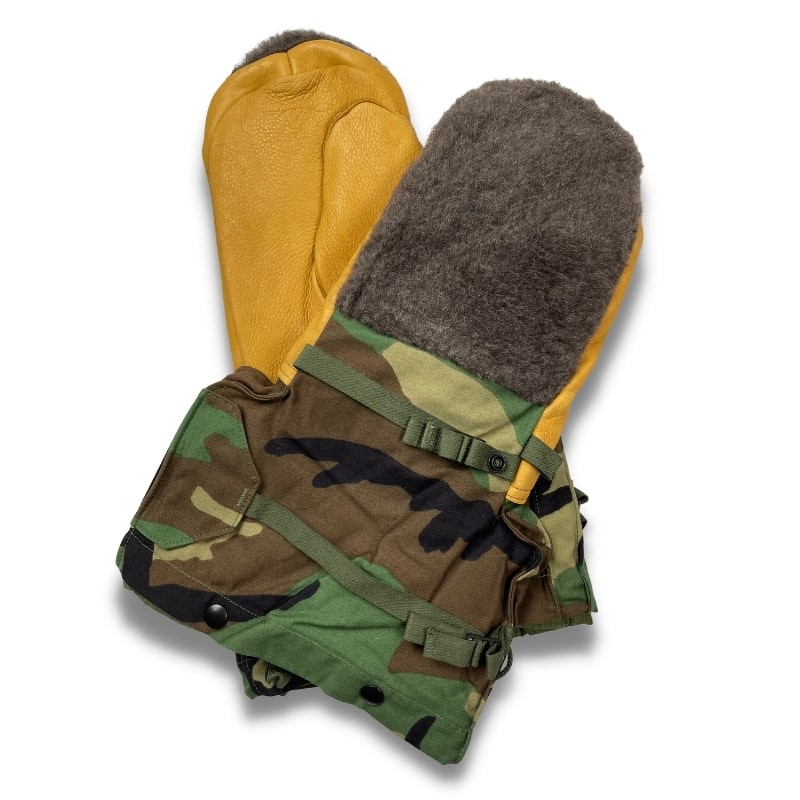 Extreme Cold Weather Arctic Mitten | Woodland camo
